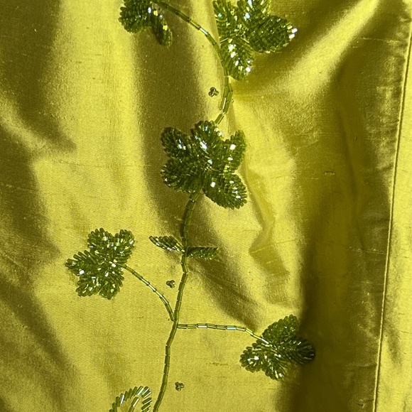 D. Morgan - 100% Silk Beaded Chartreuse 90's Cigarette Pants - Size 6 - Picture 6 of 6
